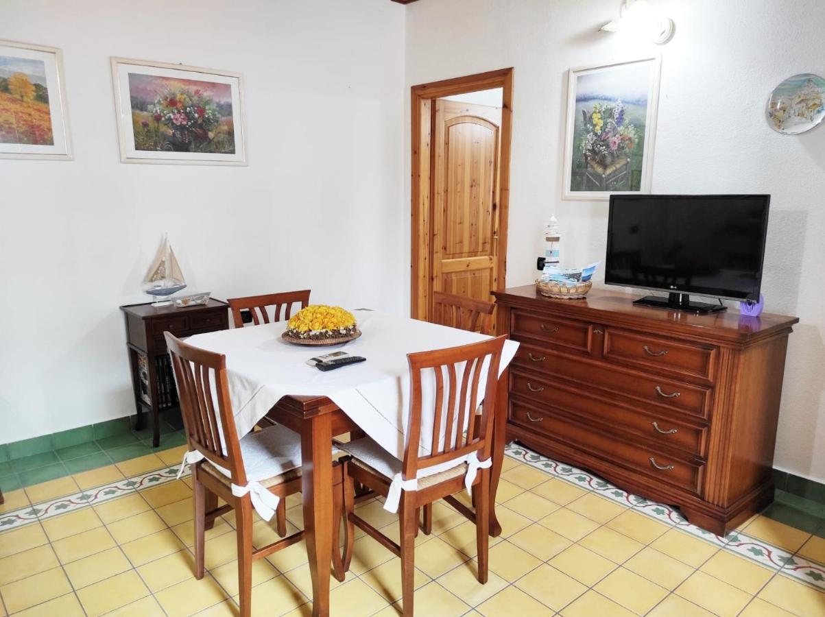 Casa Lupino Apartment Orosei Exterior foto